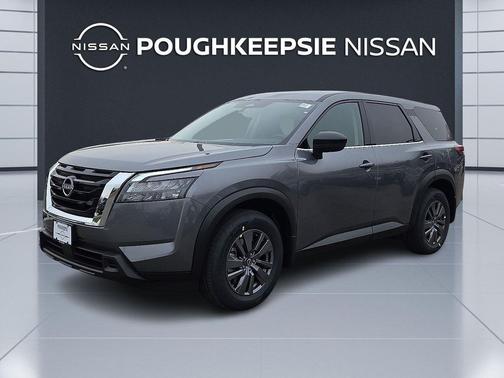 2025 Nissan Pathfinder S 4WD