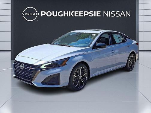 2025 Nissan Altima SR AWD
