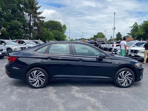 2021 Volkswagen Jetta 1.4T SEL Premium
