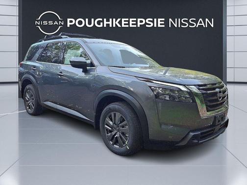 2025 Nissan Pathfinder SV 4WD