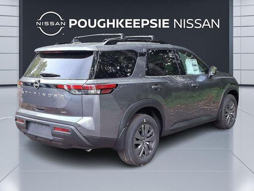 2025 Nissan Pathfinder SV 4WD