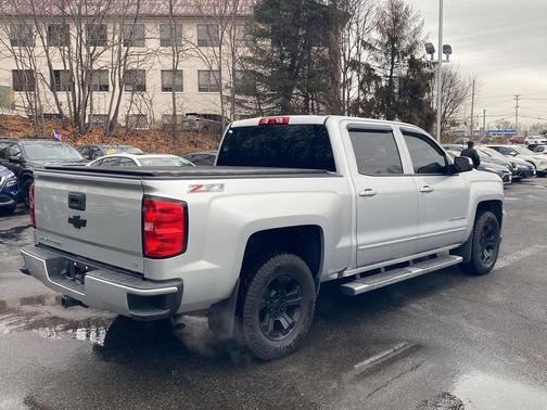 2017 Chevrolet Silverado 1500 2LT