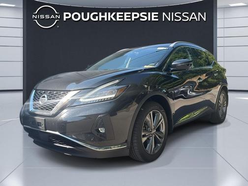 Magnetic Black Pearl 2019 Nissan Murano Platinum