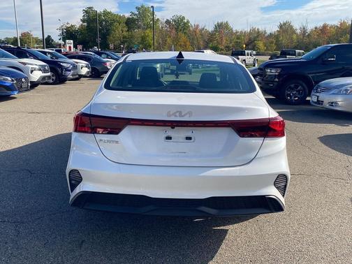 2023 Kia Forte LXS