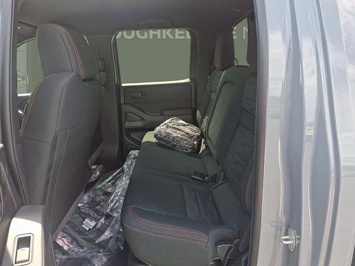 Boulder Gray Pearl 2026 Nissan Frontier PRO-4X