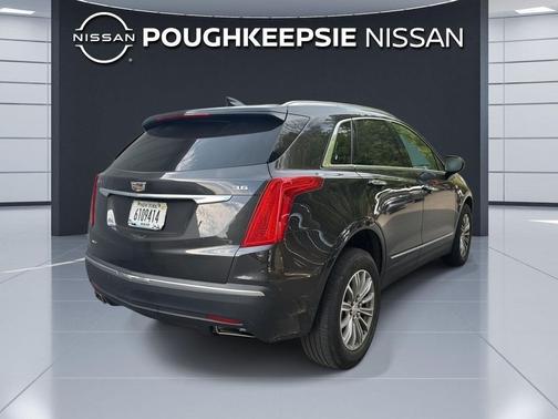 Dark Granite Metallic 2017 Cadillac XT5 Luxury