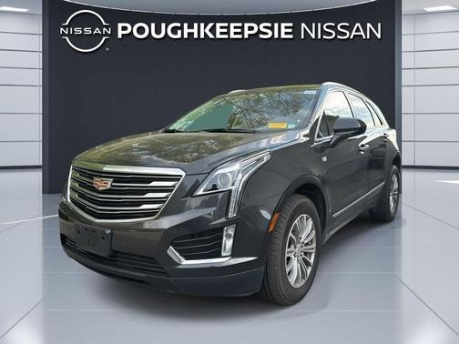 Dark Granite Metallic 2017 Cadillac XT5 Luxury