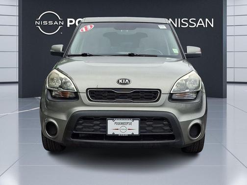 Bright Silver Metallic 2013 Kia Soul +