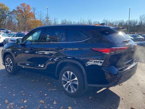 2020 Toyota Highlander Hybrid XLE