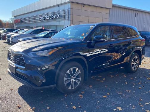 2020 Toyota Highlander Hybrid XLE