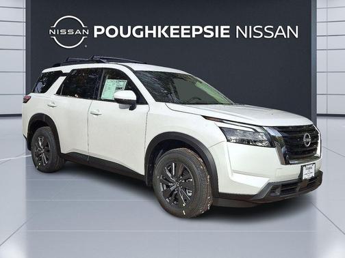 2025 Nissan Pathfinder SV 4WD