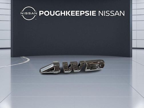 2025 Nissan Pathfinder SV 4WD