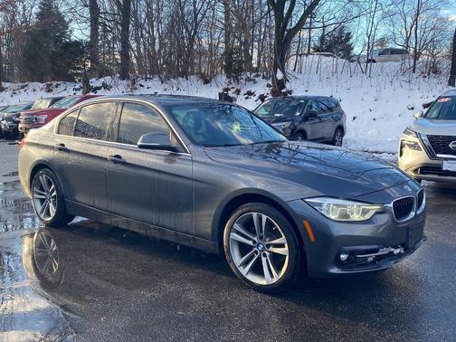 2018 BMW 330 xDrive
