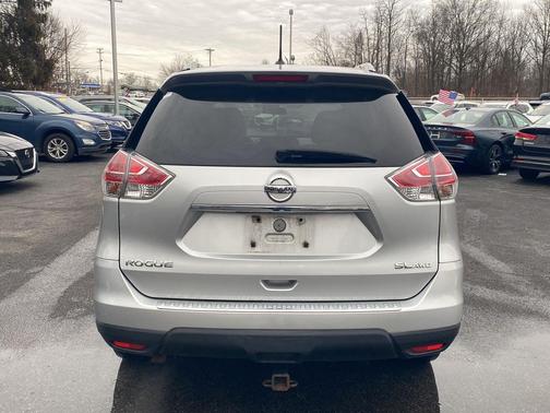 2015 Nissan Rogue SL