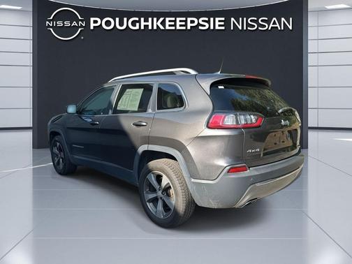 Granite Crystal Metallic Clearcoat 2019 Jeep Cherokee Limited