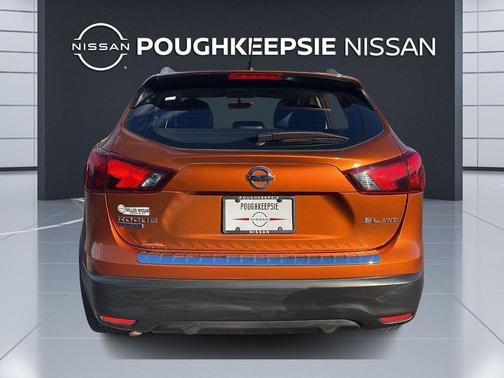 2017 Nissan Rogue Sport SL