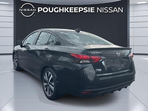 Super Black 2020 Nissan Versa 1.6 S