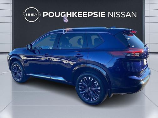 2024 Nissan Rogue Platinum