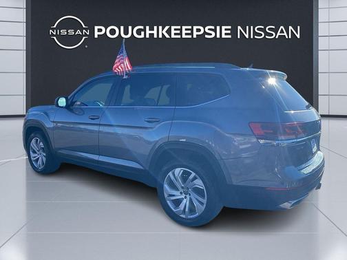 2022 Volkswagen Atlas 3.6L SE w/Technology