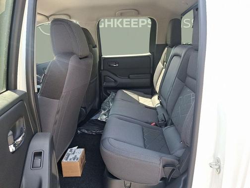 2026 Nissan Frontier 