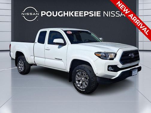 2016 Toyota Tacoma SR5