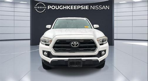 2016 Toyota Tacoma SR5