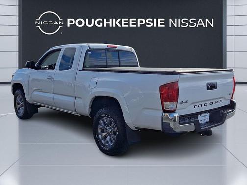 2016 Toyota Tacoma SR5