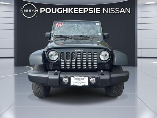 Black Clearcoat 2016 Jeep Wrangler Unlimited Rubicon