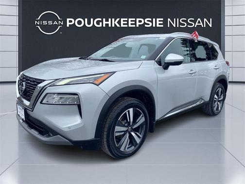 Brilliant Silver Metallic 2021 Nissan Rogue SL