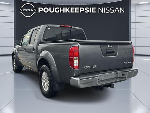 Gun Metallic 2017 Nissan Frontier SV