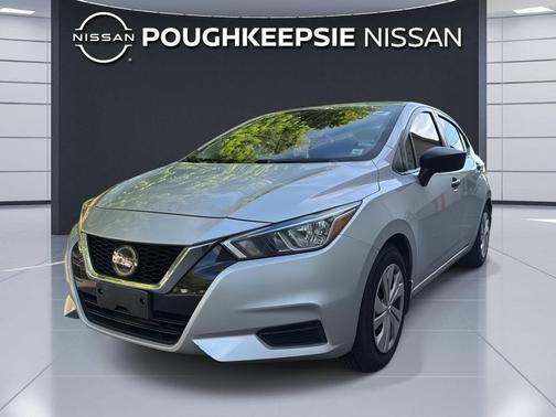 Brilliant Silver Metallic 2020 Nissan Versa 1.6 S