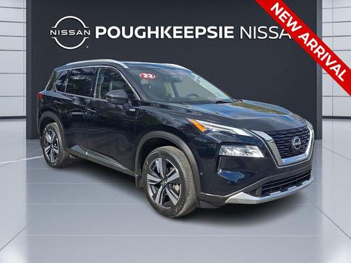 Super Black 2023 Nissan Rogue Platinum