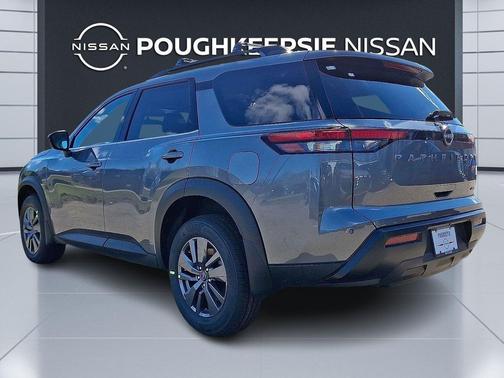 Gun Metallic 2026 Nissan Pathfinder SV