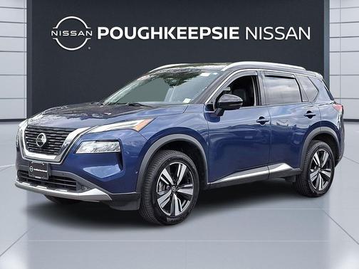Caspian Blue Metallic/Super Black 2021 Nissan Rogue Platinum