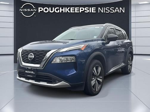 Caspian Blue Metallic/Super Black 2021 Nissan Rogue Platinum