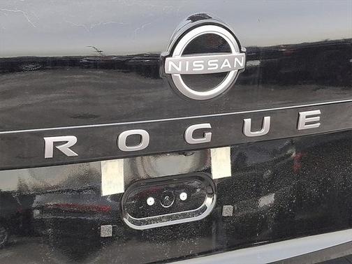 2025 Nissan Rogue S