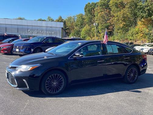 2017 Toyota Avalon Touring