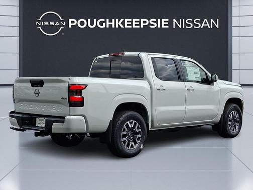 Glacier White 2026 Nissan Frontier SV