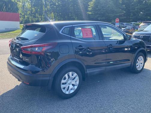 2020 Nissan Rogue Sport S