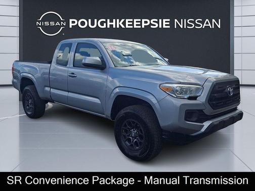Silver Sky Metallic 2016 Toyota Tacoma SR