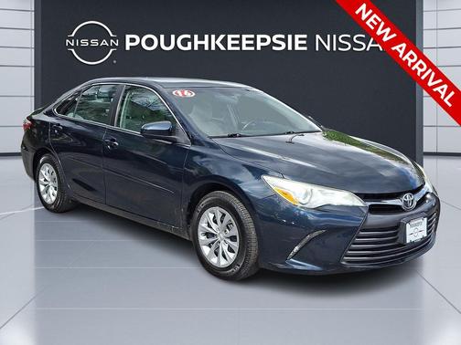 Cosmic Gray Mica 2016 Toyota Camry XSE