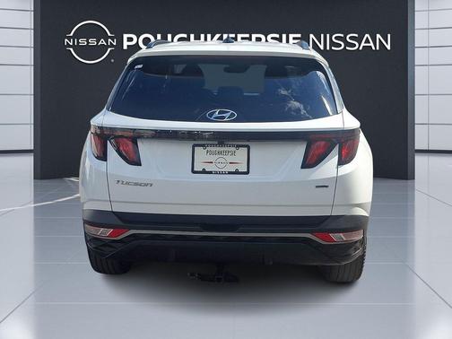 White Pearl 2024 Hyundai TUCSON SEL
