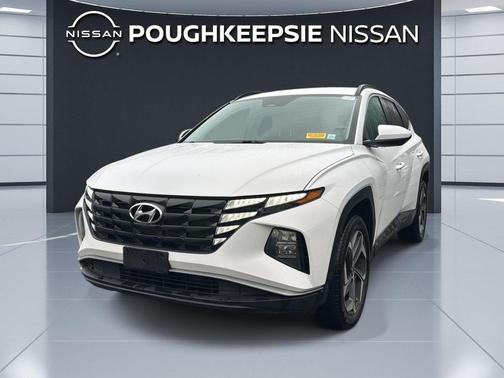 White Pearl 2024 Hyundai TUCSON SEL