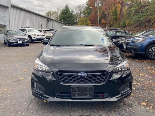 2017 Subaru Impreza 2.0i Sport