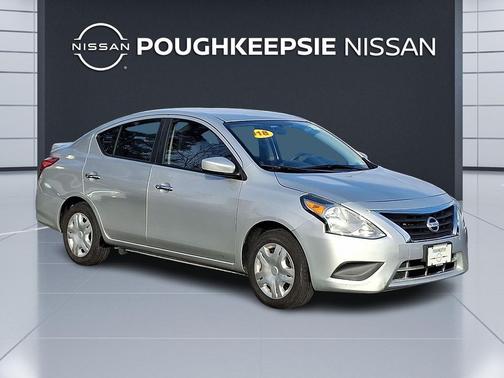2018 Nissan Versa 1.6 SV