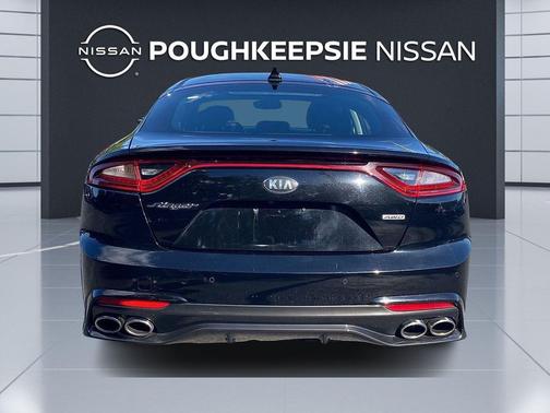 2018 Kia Stinger Base