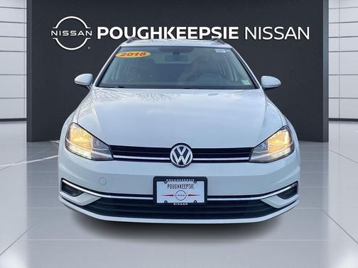 2018 Volkswagen Golf SportWagen TSI S