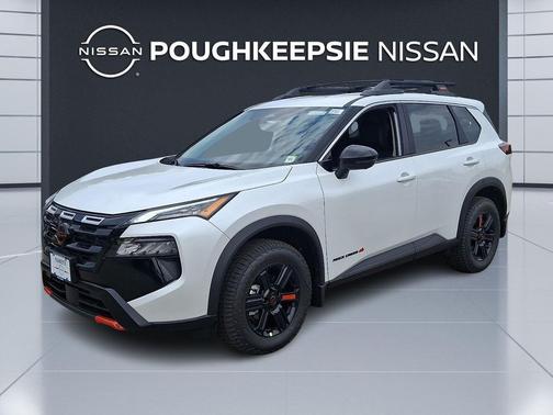 Everest White Pearl Tricoat 2026 Nissan Rogue Rock Creek