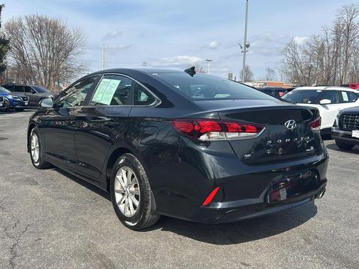 Phantom Black 2019 Hyundai SONATA SE