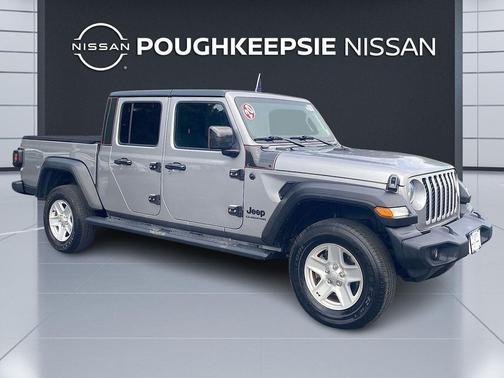 2020 Jeep Gladiator Sport S